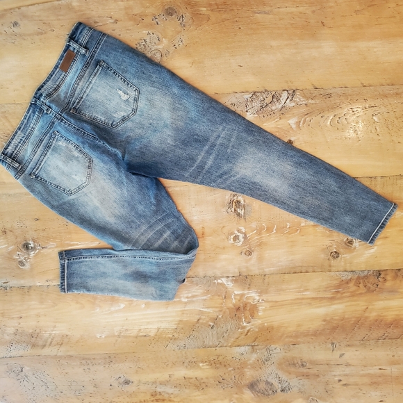 Harmony & Havoc Distressed Embroidered Jeans Size 12 - Picture 2 of 7